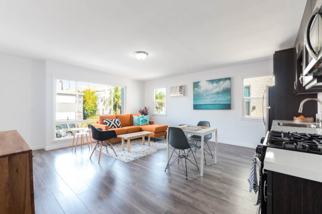 SOLD | 142 N Edgemont #1 | A TIC SALE